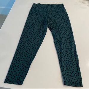 Aerie Move Green 7/8 Leggings